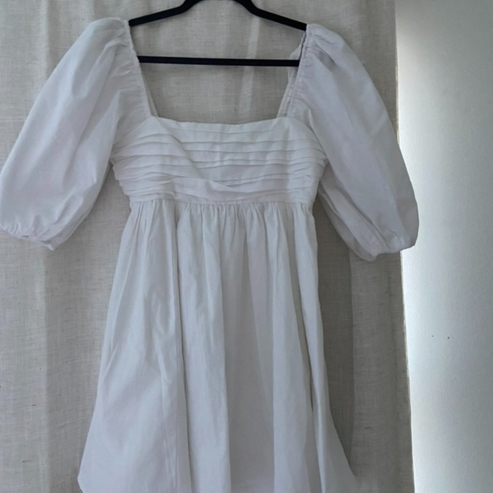 White Abercrombie & Fitch Dress